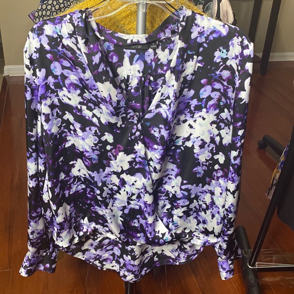 Purple Floral Sliky Blouse - Picture 1 of 3